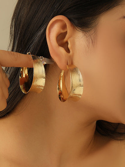 C-Shaped Statement Hoop Earrings