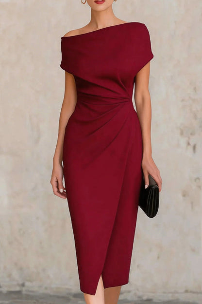 Elegant Short-sleeved Slim-fit Pleated Midi Dress
