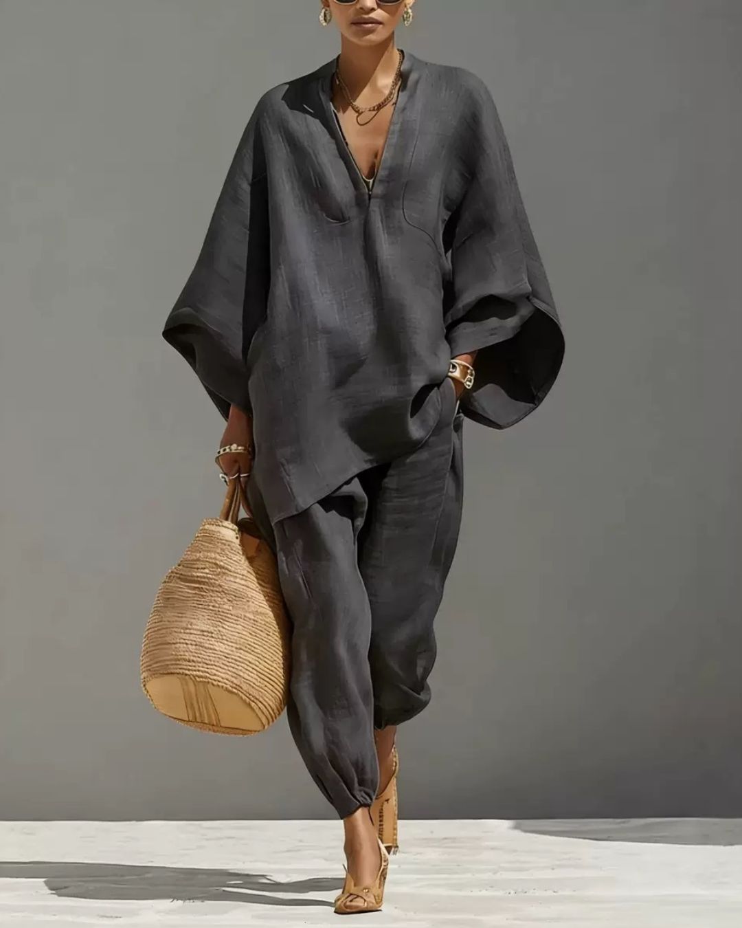 V-Neck Tunic Relaxed Fit Coastal Brunch Outfit