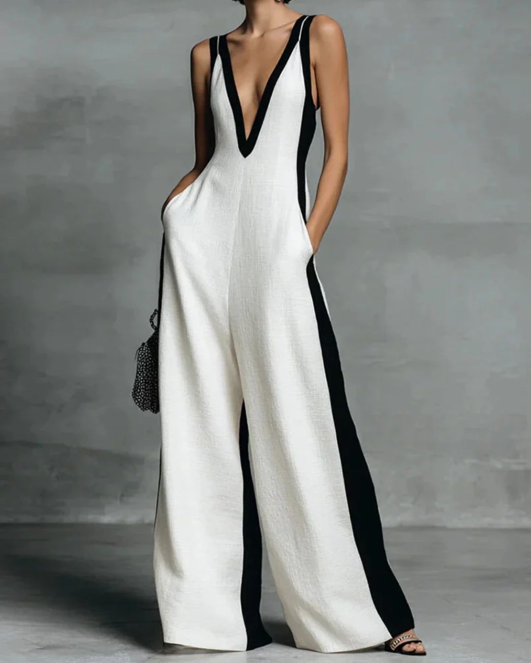 Curvvvy™ Monochrome Stripe Jumpsuit Deep V-Neck Wide Leg Elegant Tailored Outfit