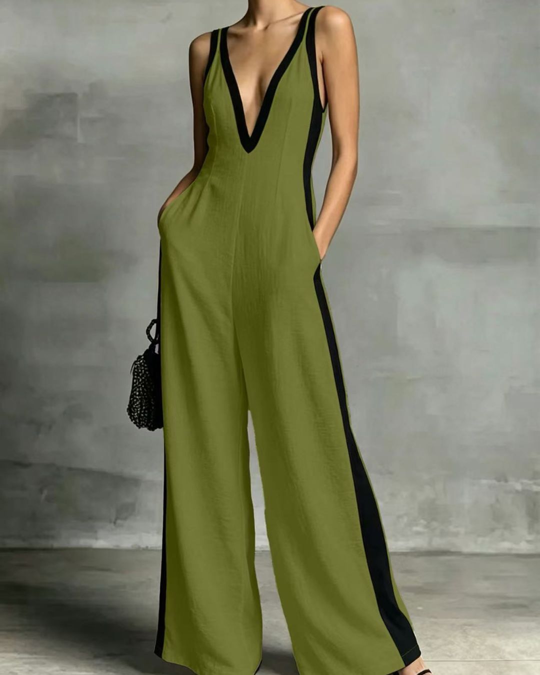 Curvvvy™ Monochrome Stripe Jumpsuit Deep V-Neck Wide Leg Elegant Tailored Outfit