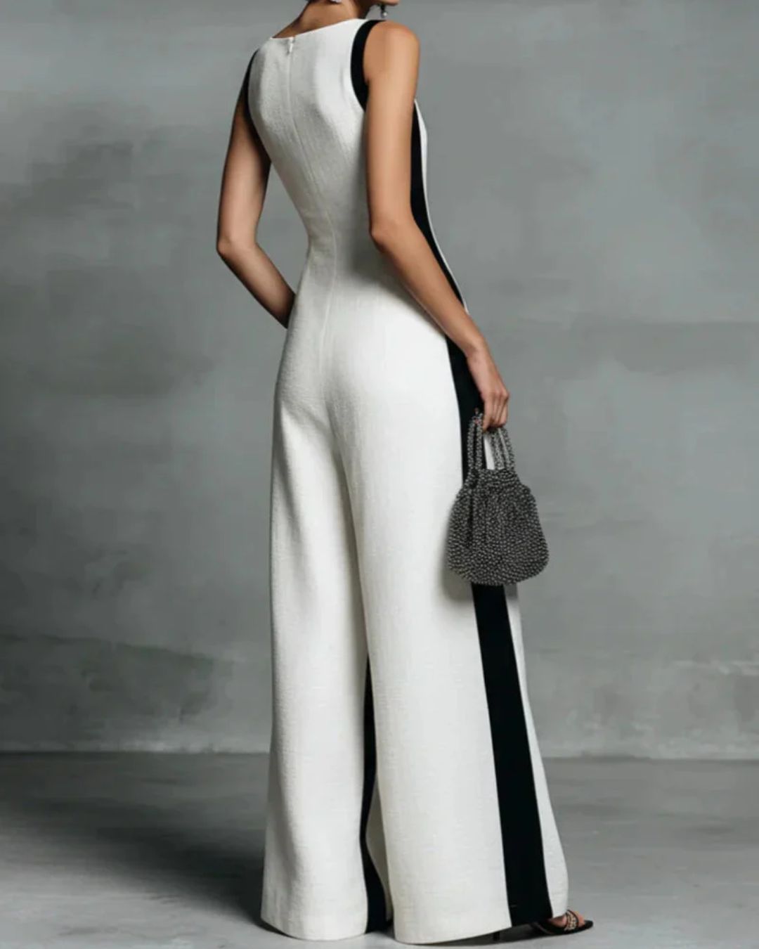Curvvvy™ Monochrome Stripe Jumpsuit Deep V-Neck Wide Leg Elegant Tailored Outfit