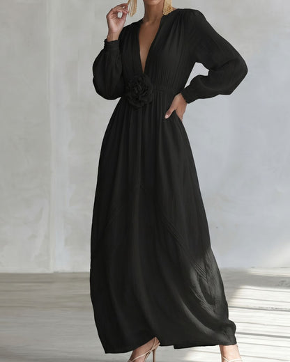 Curvvvy™ Deep V-neck Three-dimensional Floral Maxi Dress