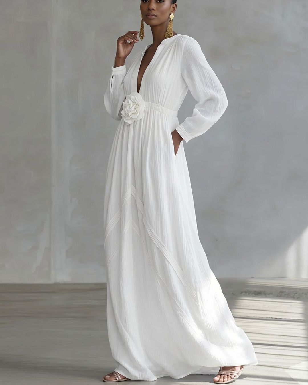 Curvvvy™ Deep V-neck Three-dimensional Floral Maxi Dress