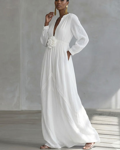Curvvvy™ Deep V-neck Three-dimensional Floral Maxi Dress
