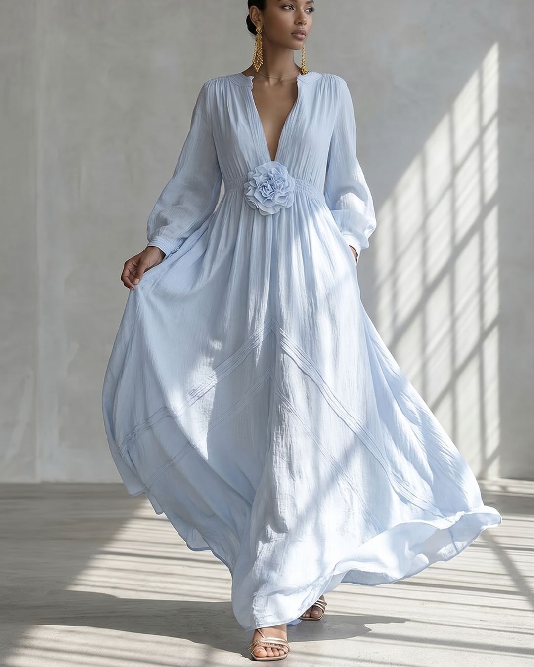 Curvvvy™ Deep V-neck Three-dimensional Floral Maxi Dress
