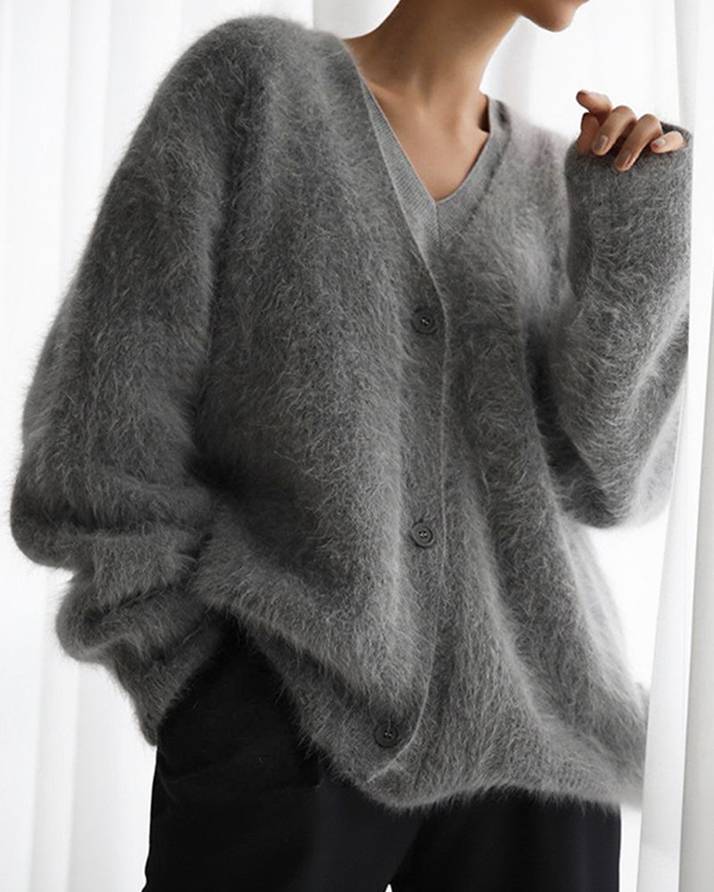 Curvvvy™ Cloud-Soft Fluffy Oversized V-Neck Cardigan