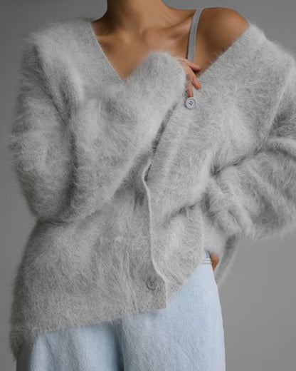 Curvvvy™ Cloud-Soft Fluffy Oversized V-Neck Cardigan