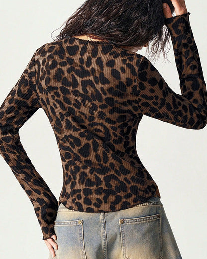 Curvvvy™ Leopard Print V-Neck Button-Up Long Sleeve Top