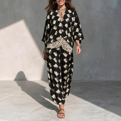 Geometric Print V‑Neck Kimono Sleeve Top & Wide‑Leg Pants Two‑Piece Set