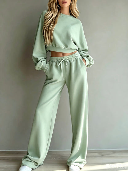 Women Casual 2‑Piece Tracksuit Set Cropped Sweatshirt Wide Leg Pants Loungewear Outfit